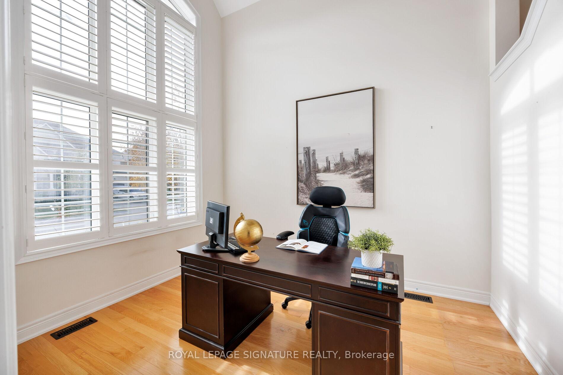 Photo 2 of 50 Balderson Drive, Vaughan, Kleinburg — HOMEH