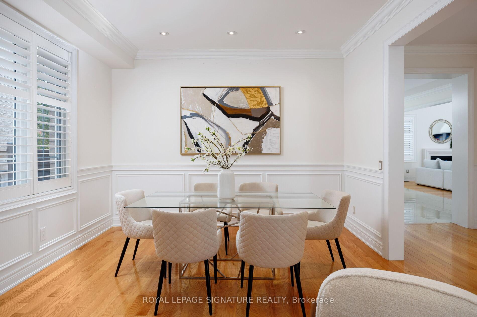 Photo 7 of 50 Balderson Drive, Vaughan, Kleinburg — HOMEH