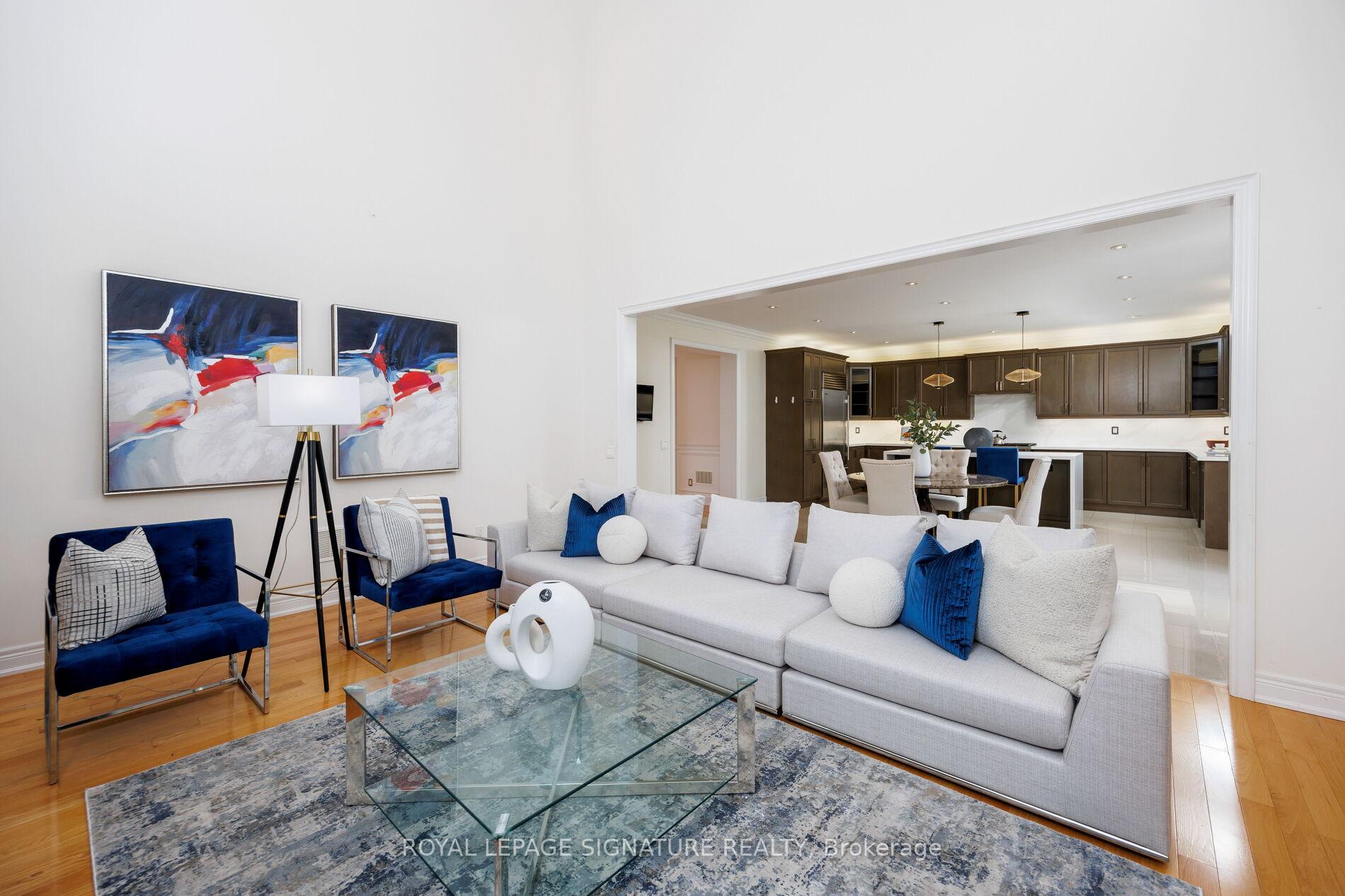 Photo 16 of 50 Balderson Drive, Vaughan, Kleinburg — HOMEH