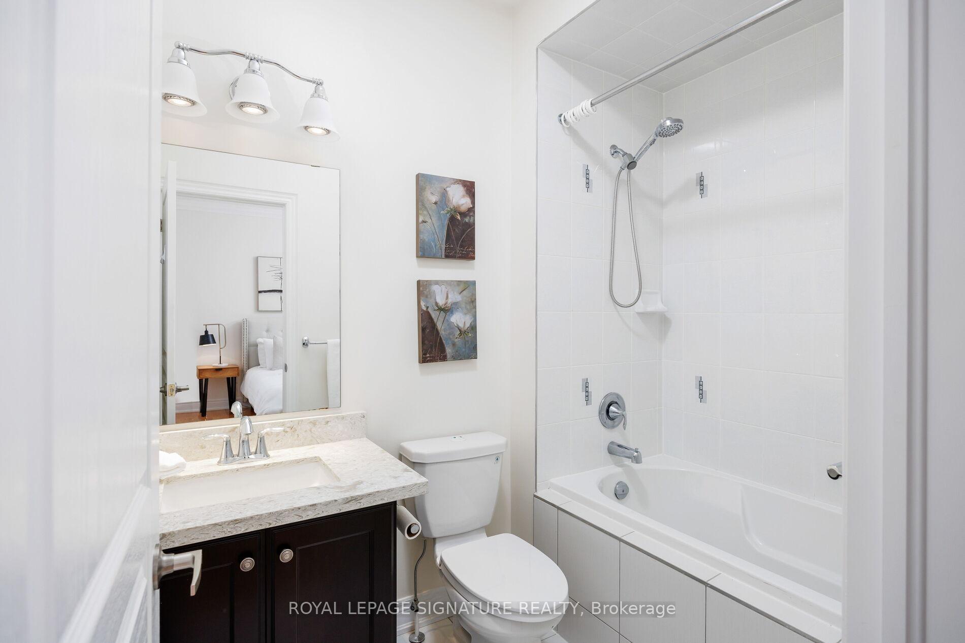 Photo 34 of 50 Balderson Drive, Vaughan, Kleinburg — HOMEH