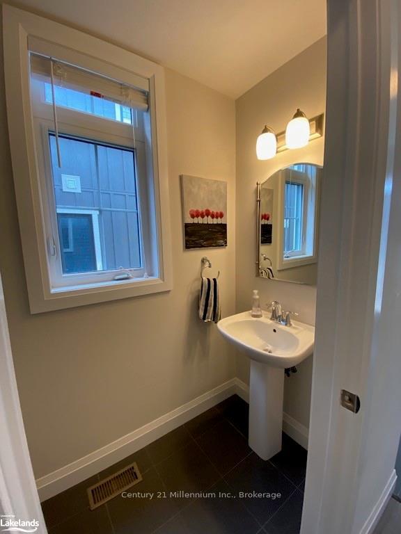 Photo 4 of 167 Yellow Birch Crescent, Blue Mountains — HOMEH