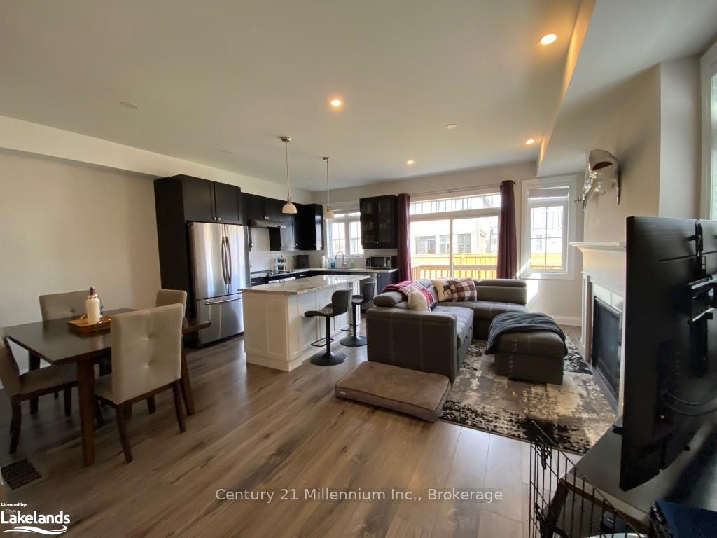 Photo 6 of 167 Yellow Birch Crescent, Blue Mountains — HOMEH