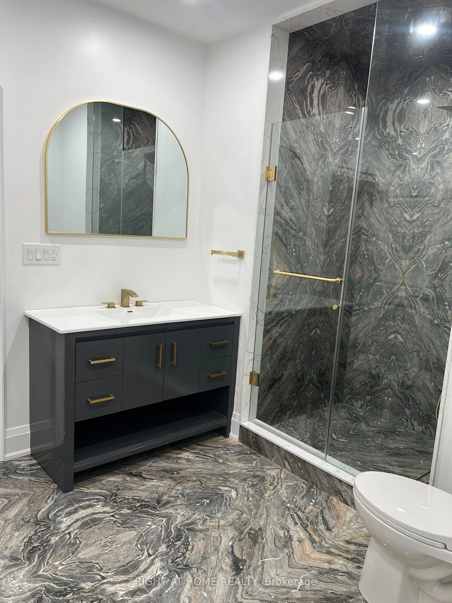 Photo 7 of 287 Torrey Pines Road, Vaughan, Kleinburg — HOMEH