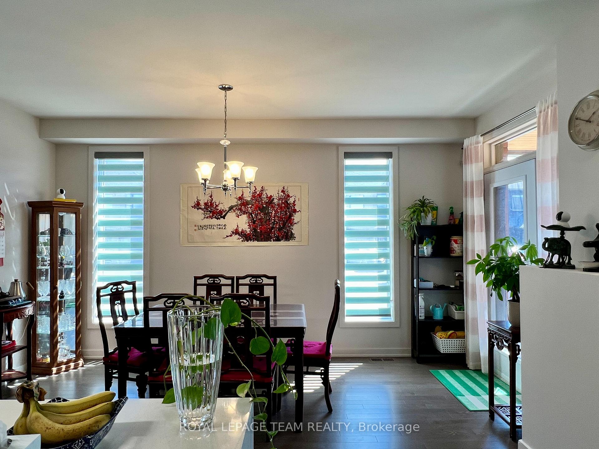 Photo 4 of 891 Chipping Circle, Ottawa, Riverside South/Gloucester Glen — HOMEH