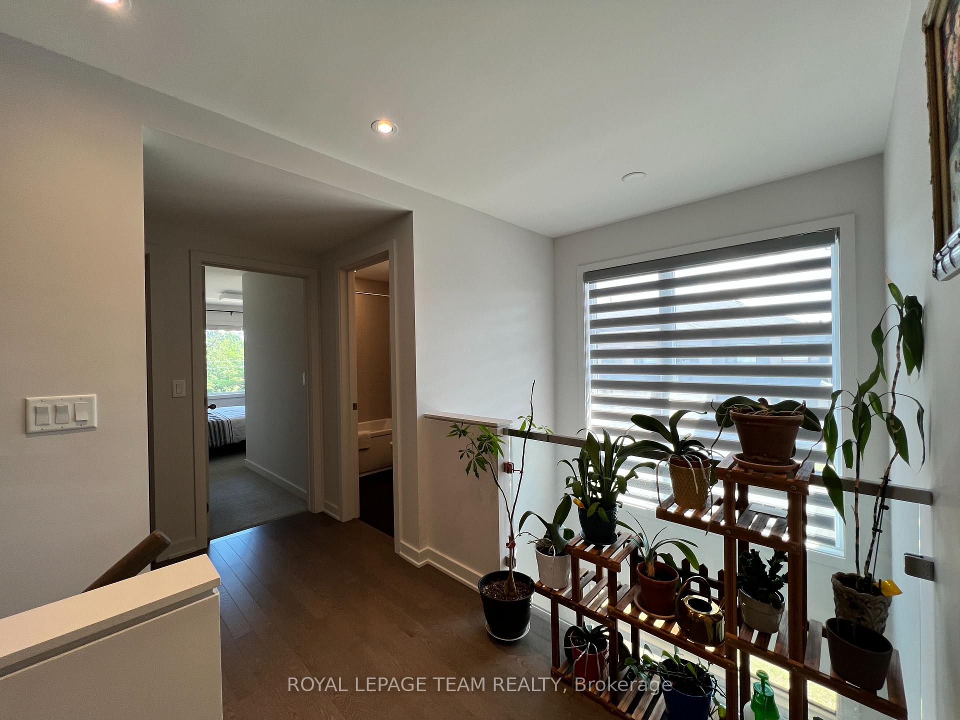 Photo 12 of 891 Chipping Circle, Ottawa, Riverside South/Gloucester Glen — HOMEH
