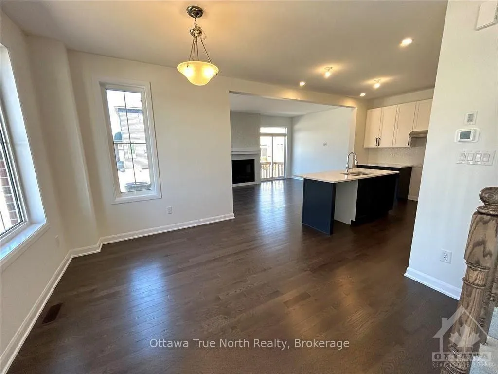 Photo 4 of 730 Cappamore Drive, Ottawa, Barrhaven - Half Moon Bay — HOMEH