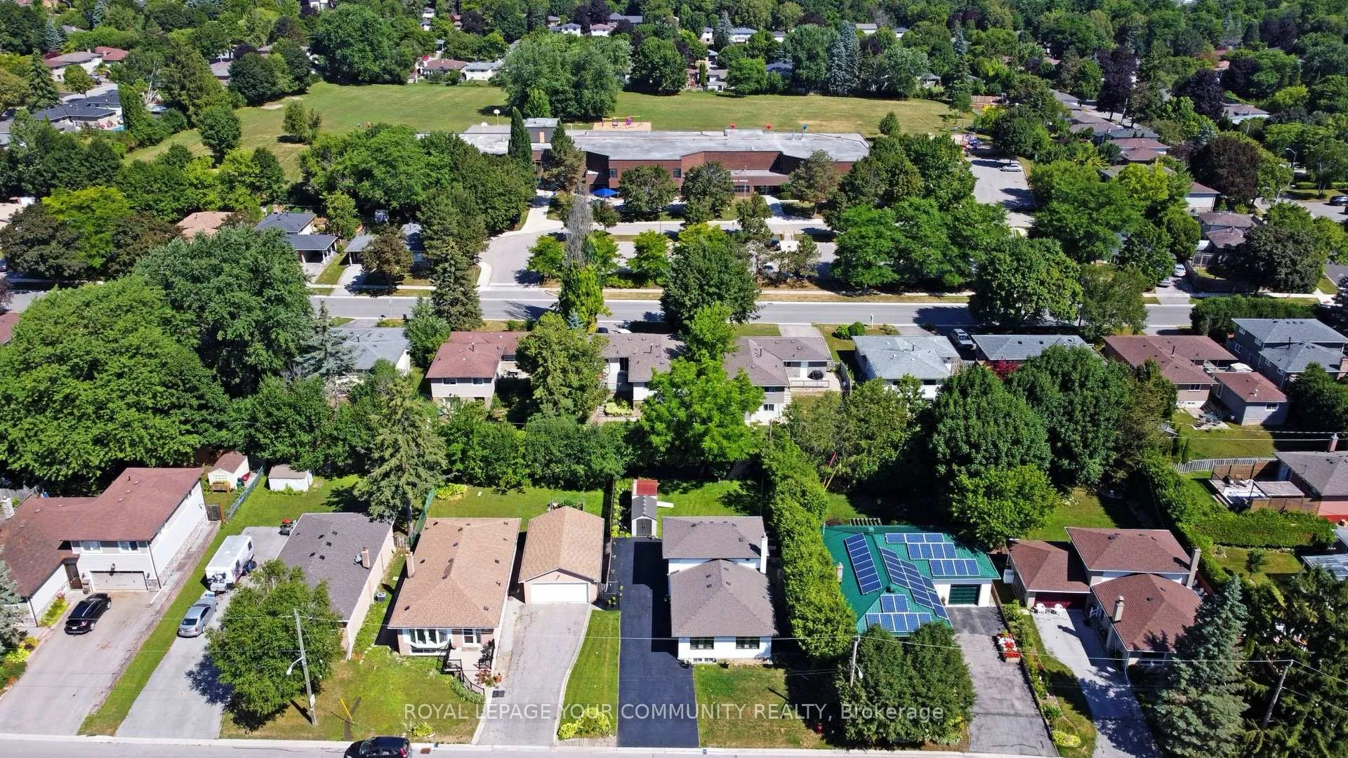 Photo 19 of 26 Kemano Road, Aurora, Aurora Heights — HOMEH