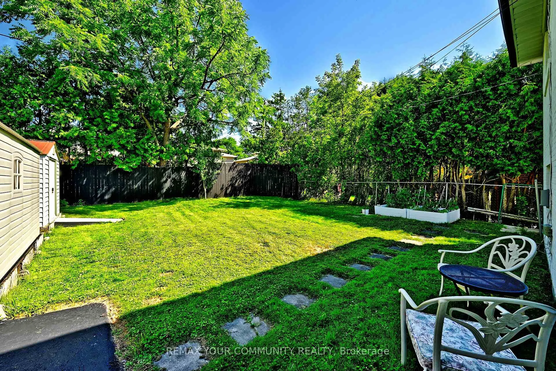 Photo 22 of 26 Kemano Road, Aurora, Aurora Heights — HOMEH