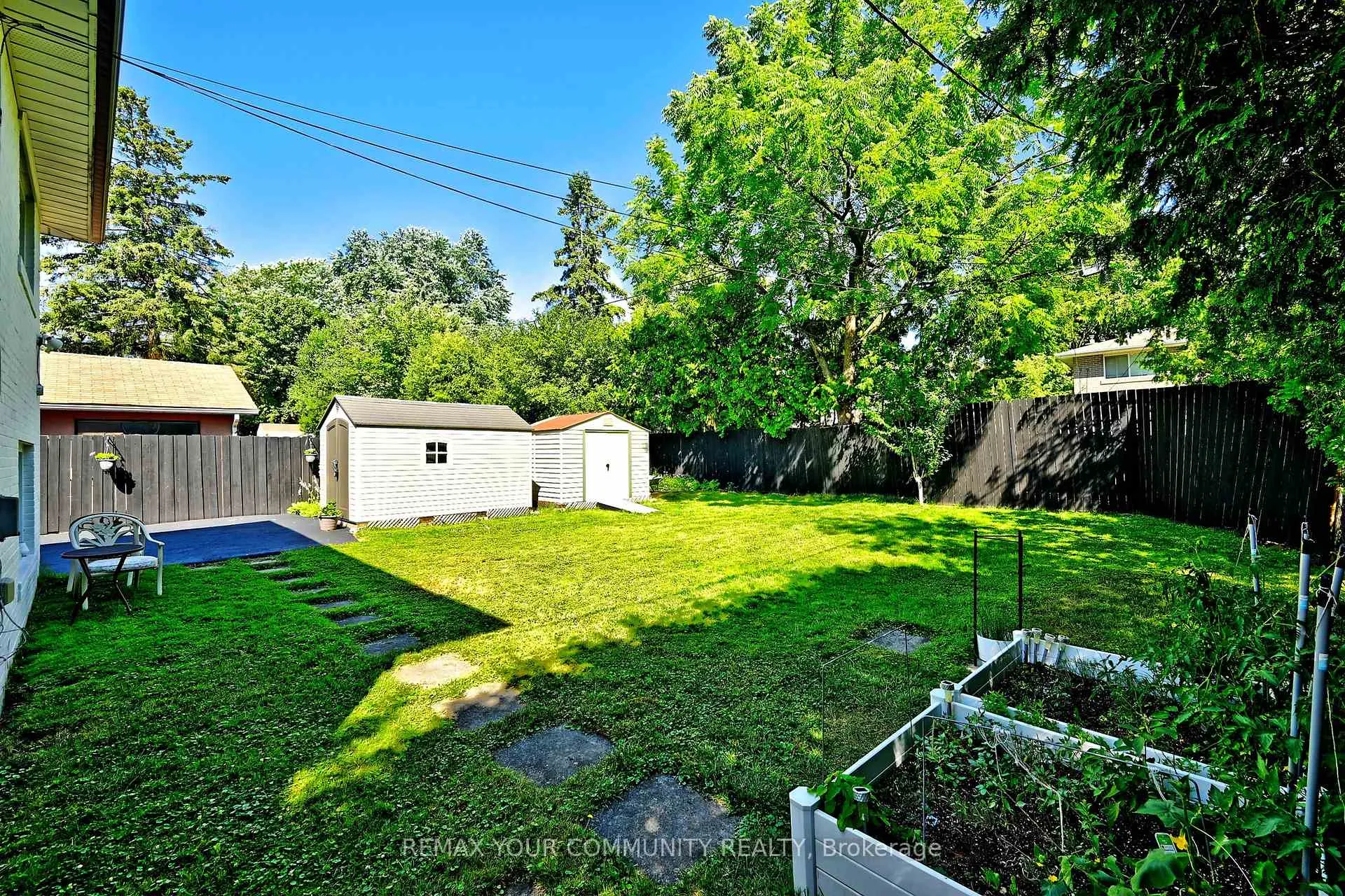 Photo 23 of 26 Kemano Road, Aurora, Aurora Heights — HOMEH