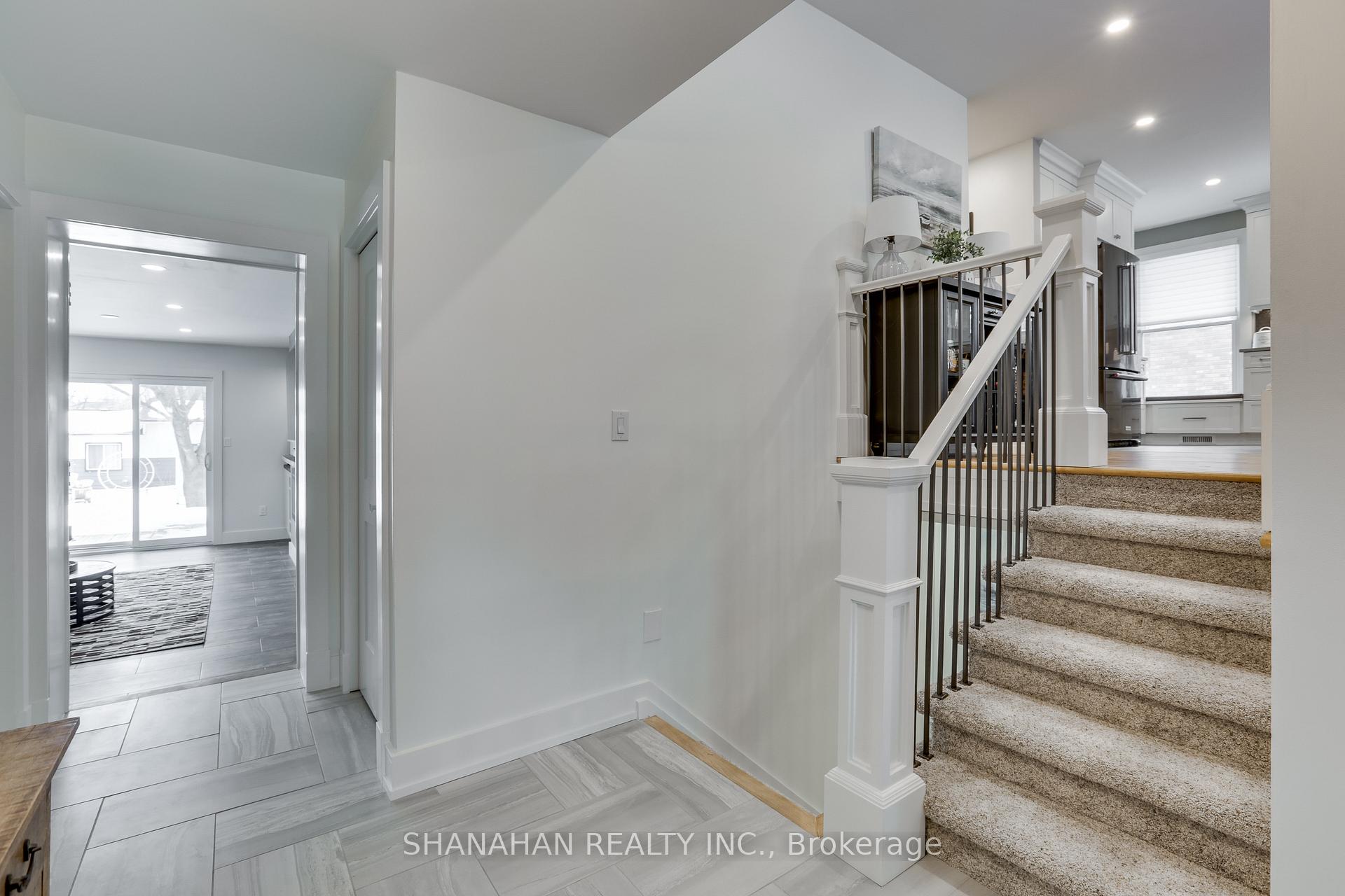 Photo 9 of 73 Sunset Avenue, Warwick, Watford — HOMEH