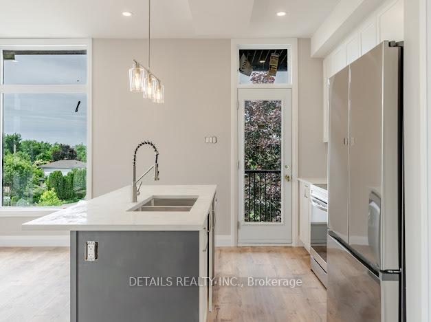 Photo 11 of Unit 301, 659 Donat Street, Ottawa, Vanier — HOMEH