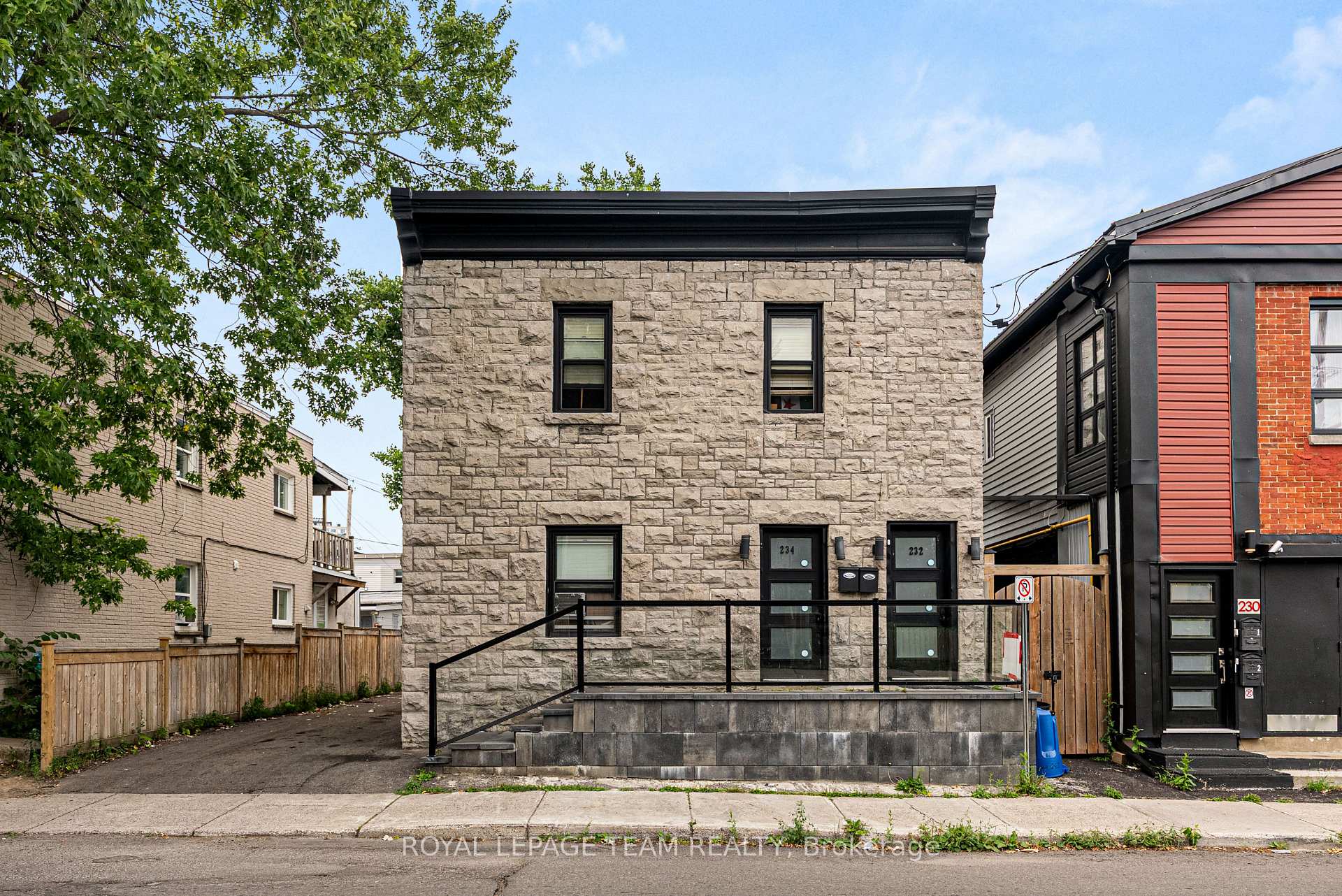 Photo 1 of 232-234 Hannah Street, Ottawa, Vanier — HOMEH