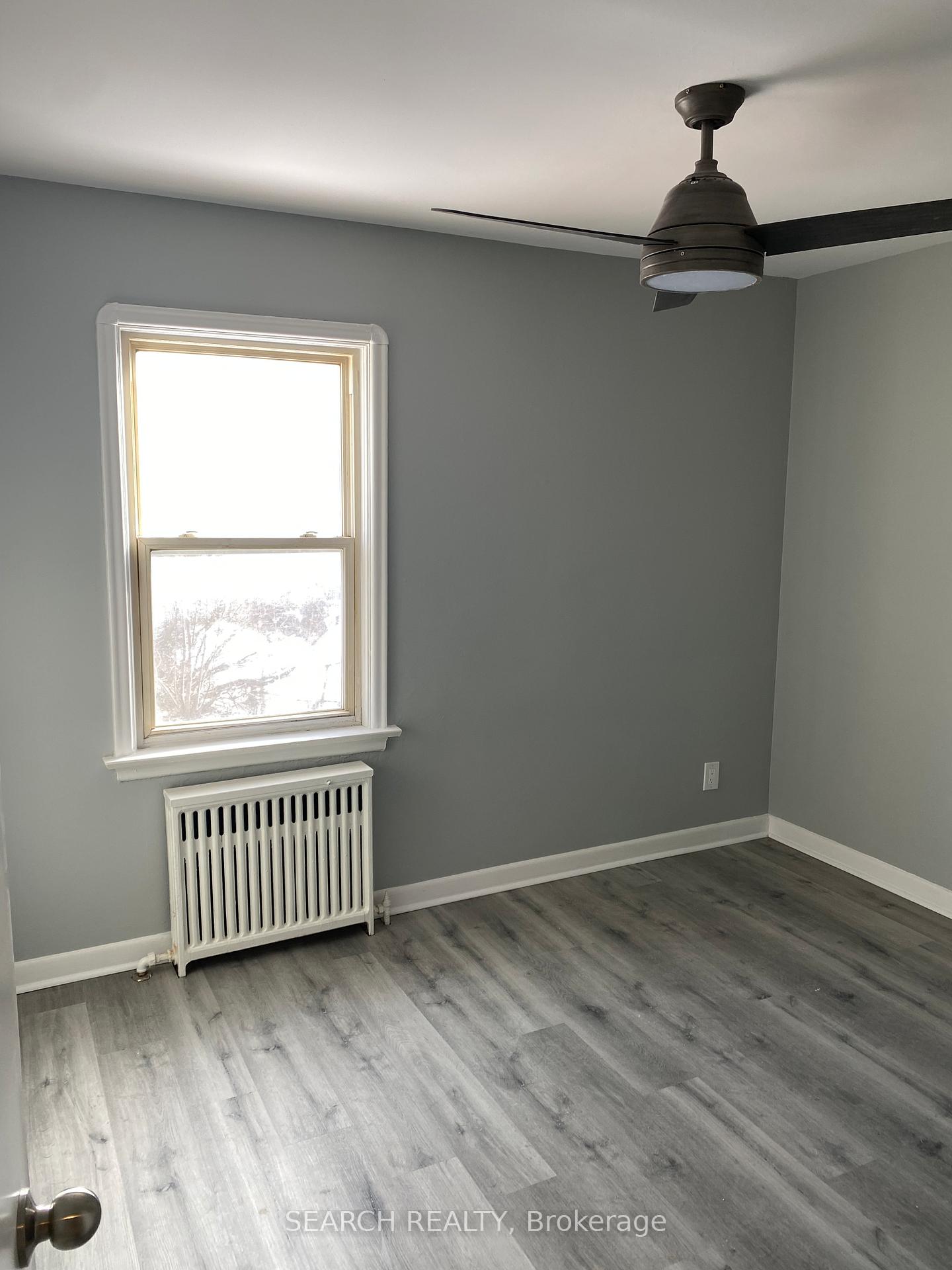 Photo 8 of Unit 6, 11 Donald Avenue, Toronto, Caledonia-Fairbank — HOMEH
