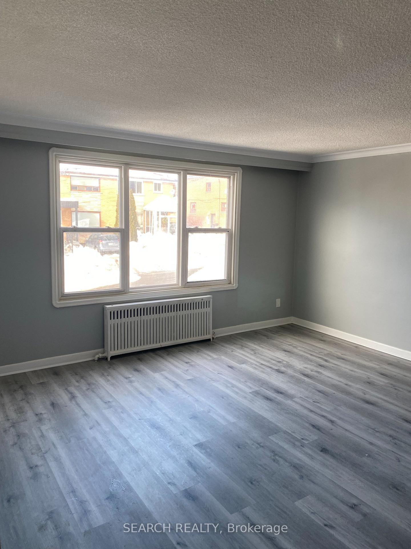 Photo 11 of Unit 6, 11 Donald Avenue, Toronto, Caledonia-Fairbank — HOMEH