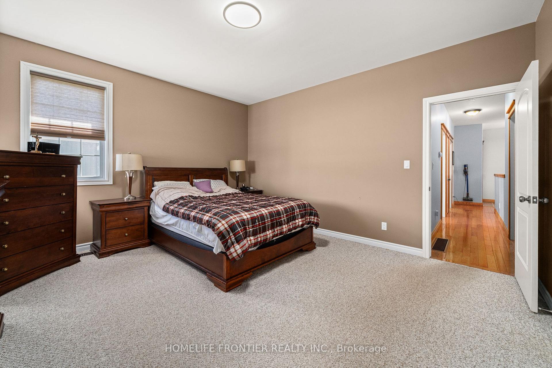 Photo 23 of 171 Alexander Street, Tweed, Tweed (Village) — HOMEH