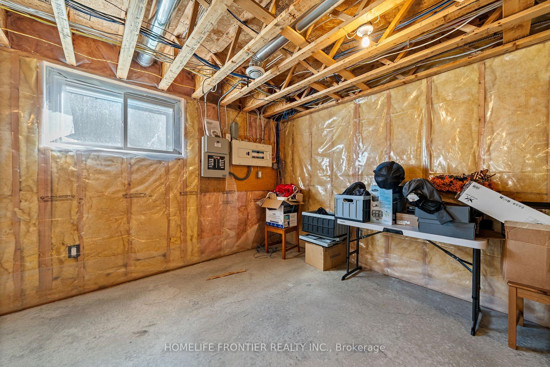 Photo 37 of 171 Alexander Street, Tweed, Tweed (Village) — HOMEH