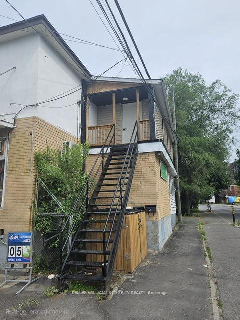 Front of Unit 4, 345 Richelieu Avenue