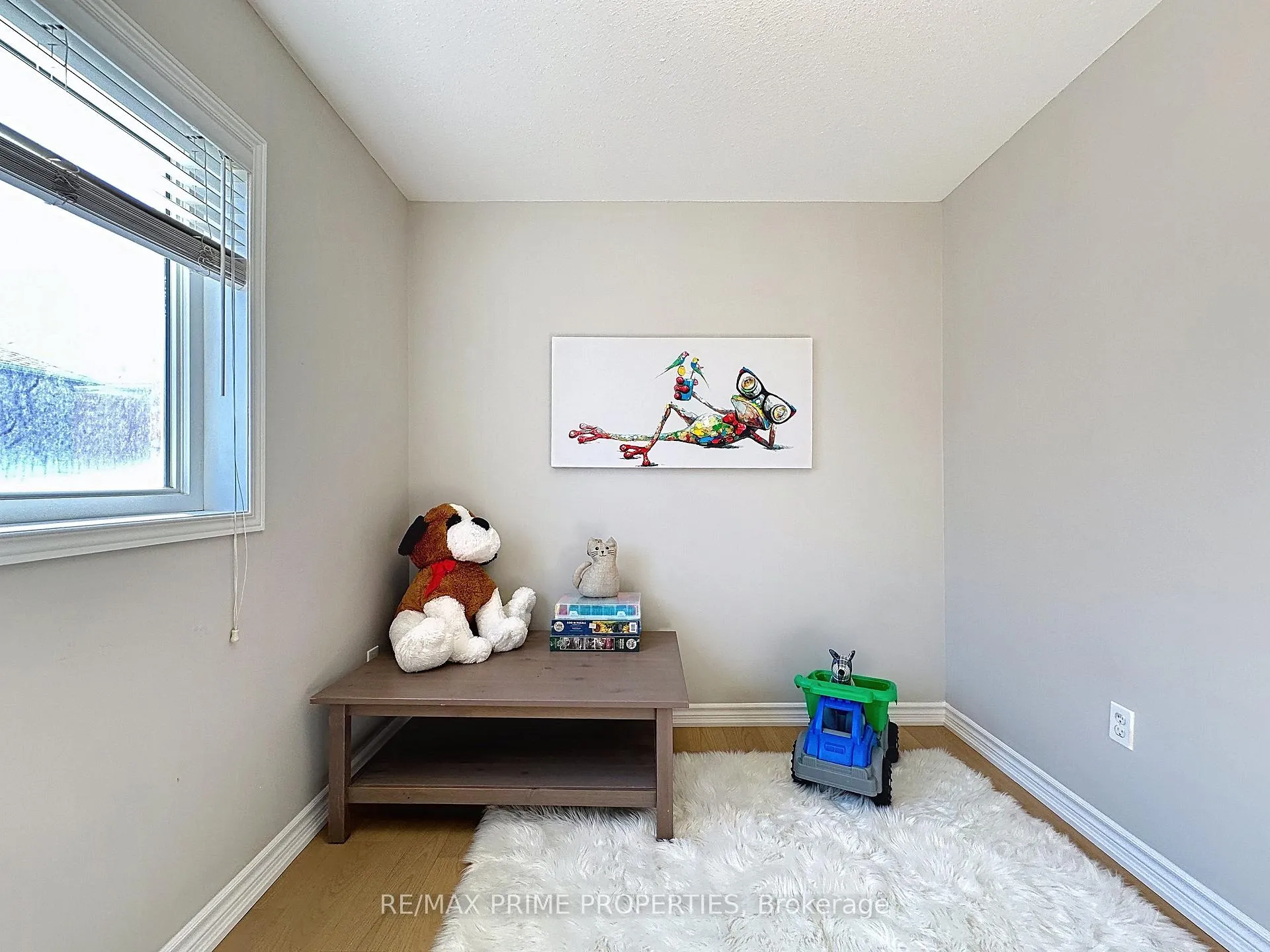 Photo 22 of 117 Big Hill Crescent, Vaughan, Patterson — HOMEH