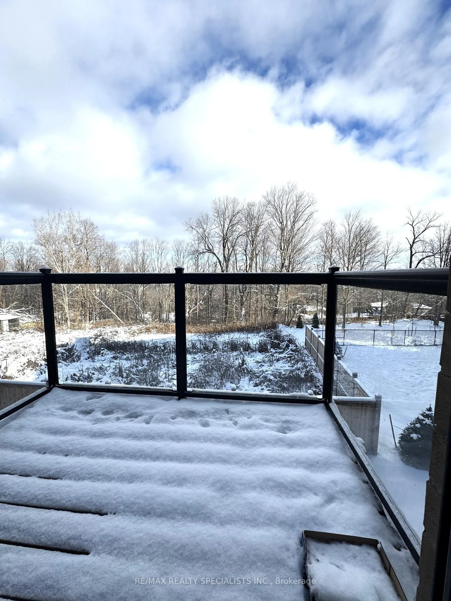 Photo 17 of 7 Inverary Crescent, Vaughan, Kleinburg — HOMEH