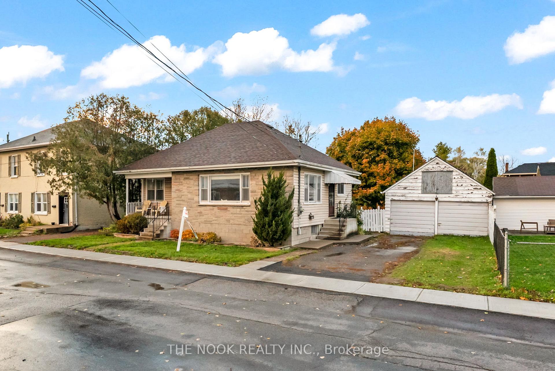 Photo 2 of 10 Meyers Street, Belleville, Belleville Ward — HOMEH
