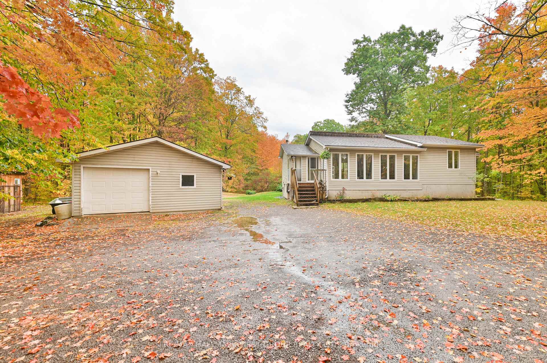 Photo 1 of 1335 Quin Mo Lac Road, Tweed, Hungerford (Twp) — HOMEH