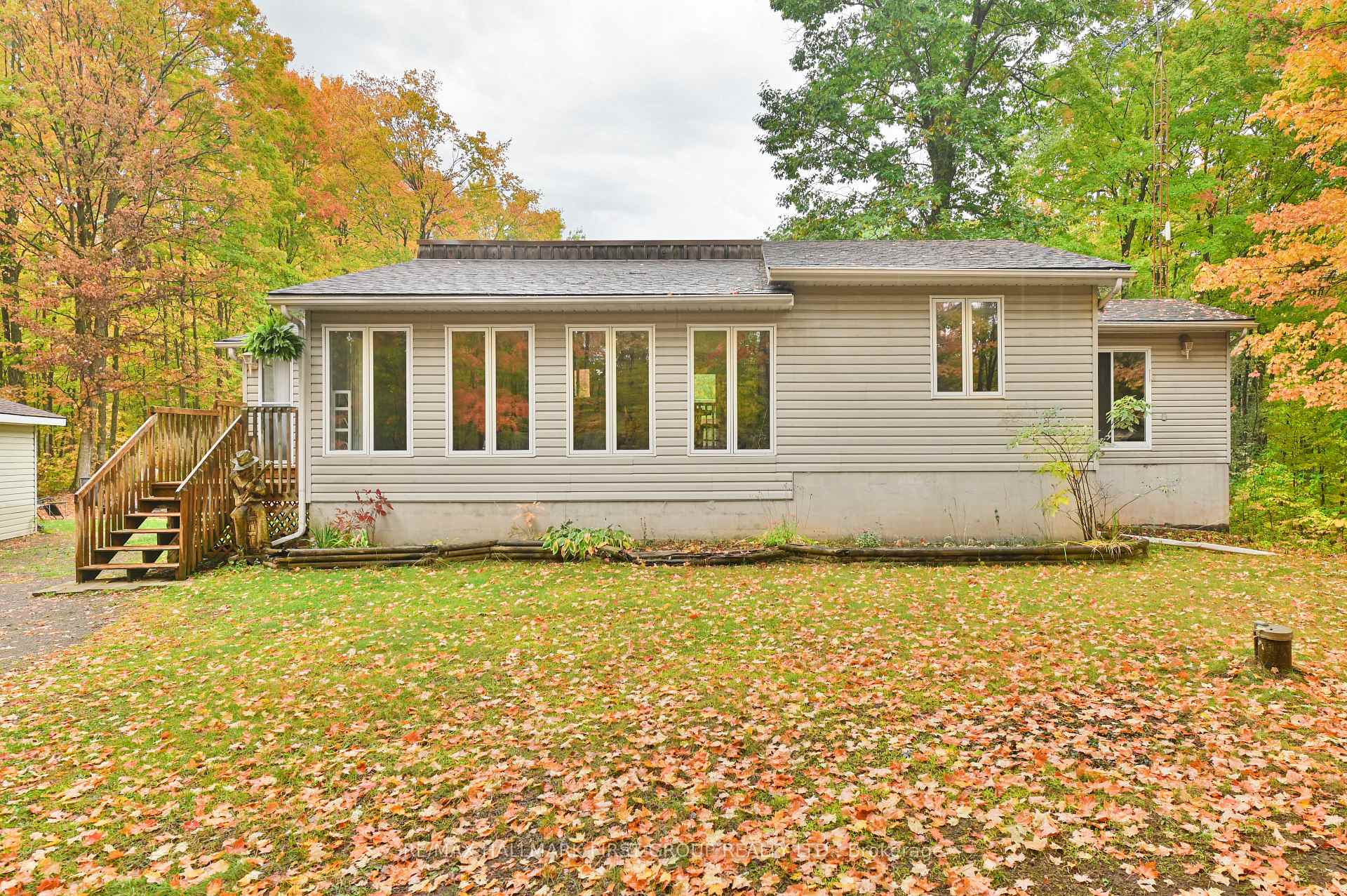 Photo 2 of 1335 Quin Mo Lac Road, Tweed, Hungerford (Twp) — HOMEH