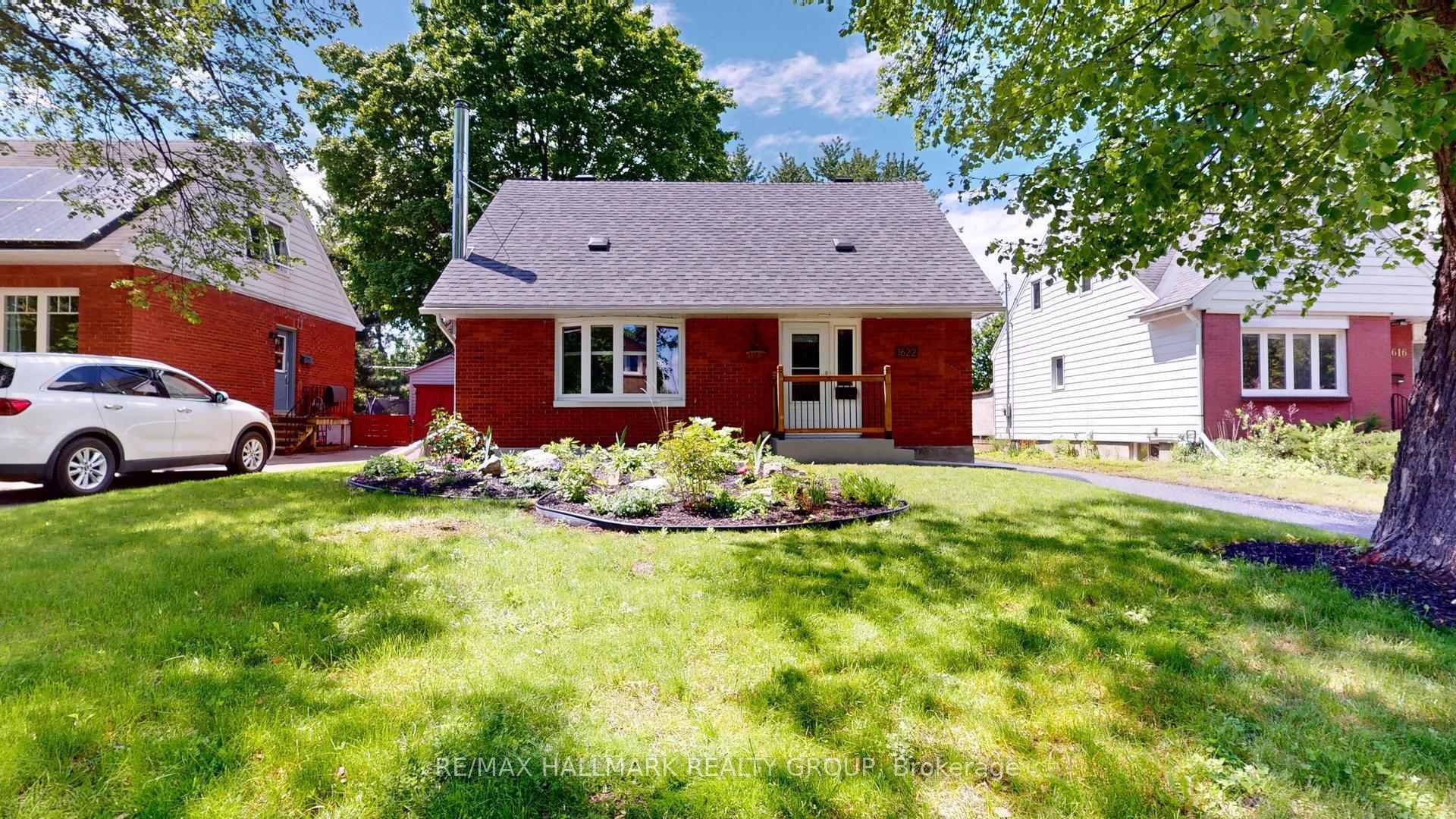 Photo 5 of 1622 Drake Avenue, Ottawa, Riverview Park — HOMEH