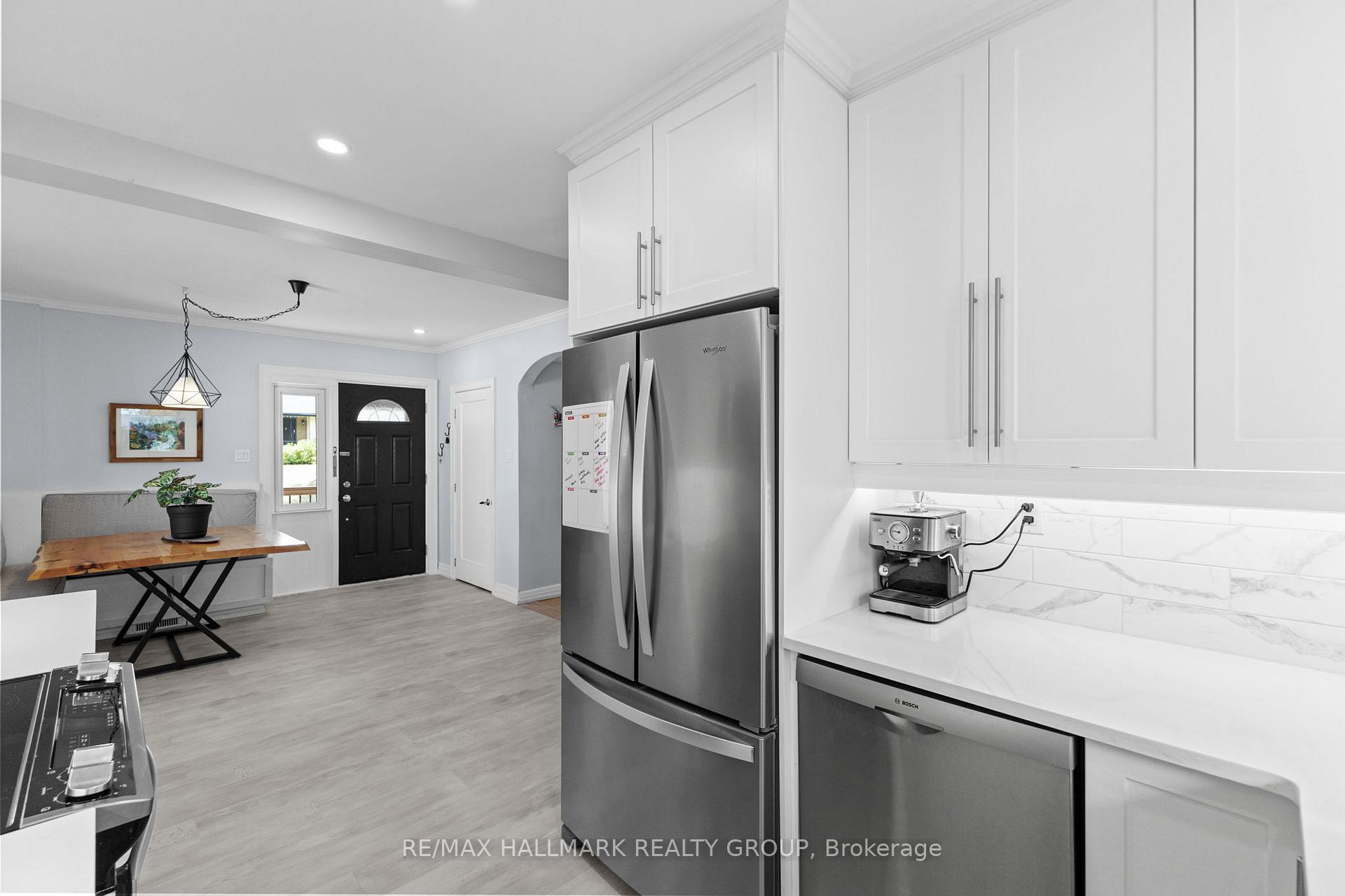 Photo 10 of 1622 Drake Avenue, Ottawa, Riverview Park — HOMEH