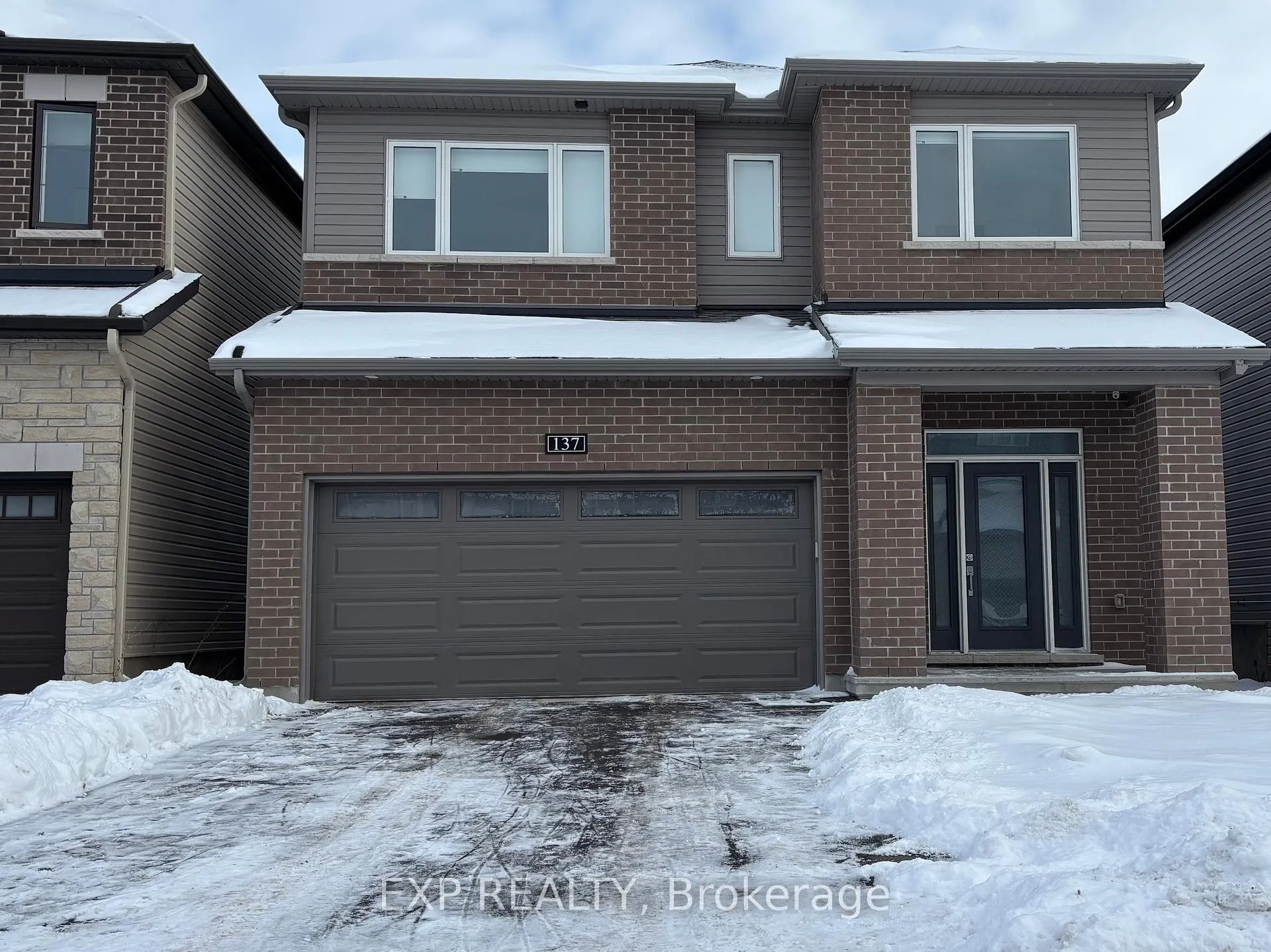 Photo 1 of 137 Maynooth Court, Ottawa, Barrhaven - Half Moon Bay — HOMEH