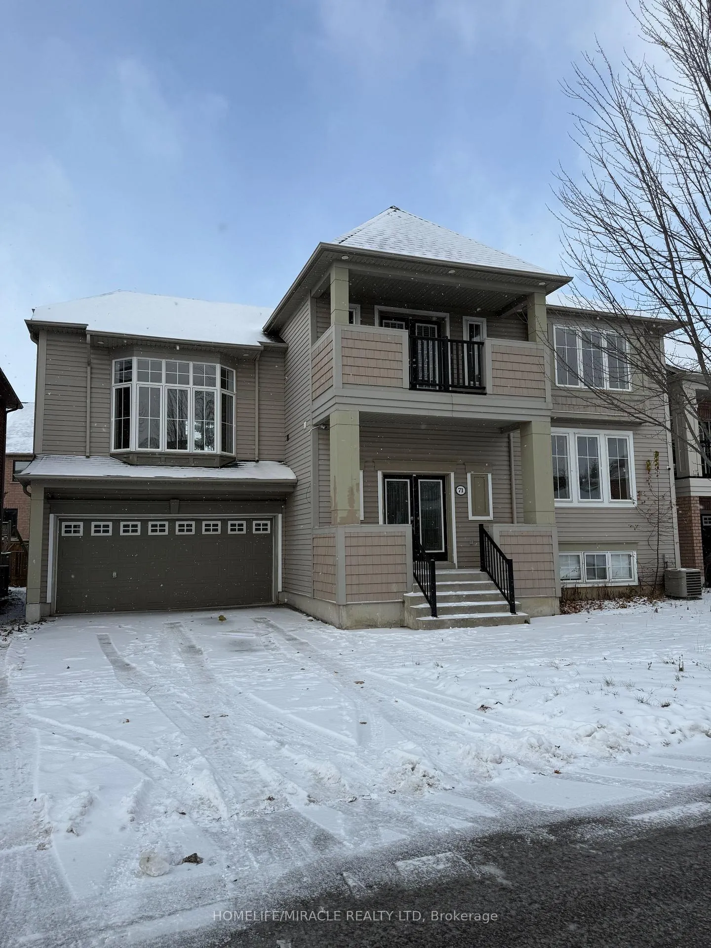 Photo 2 of 71 Seward Crescent, Ajax, Northeast Ajax — HOMEH