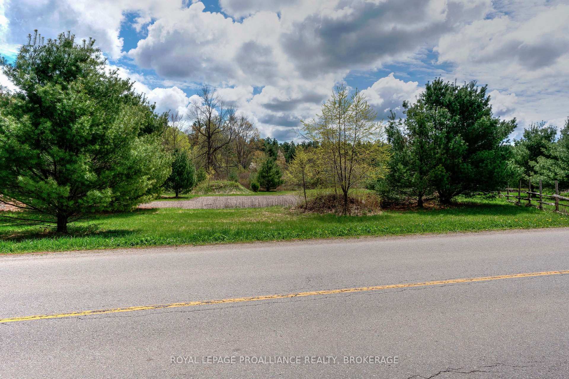 Photo 14 of 161 Temperance Lake Road, Athens, R of Yonge & Escott Twp — HOMEH