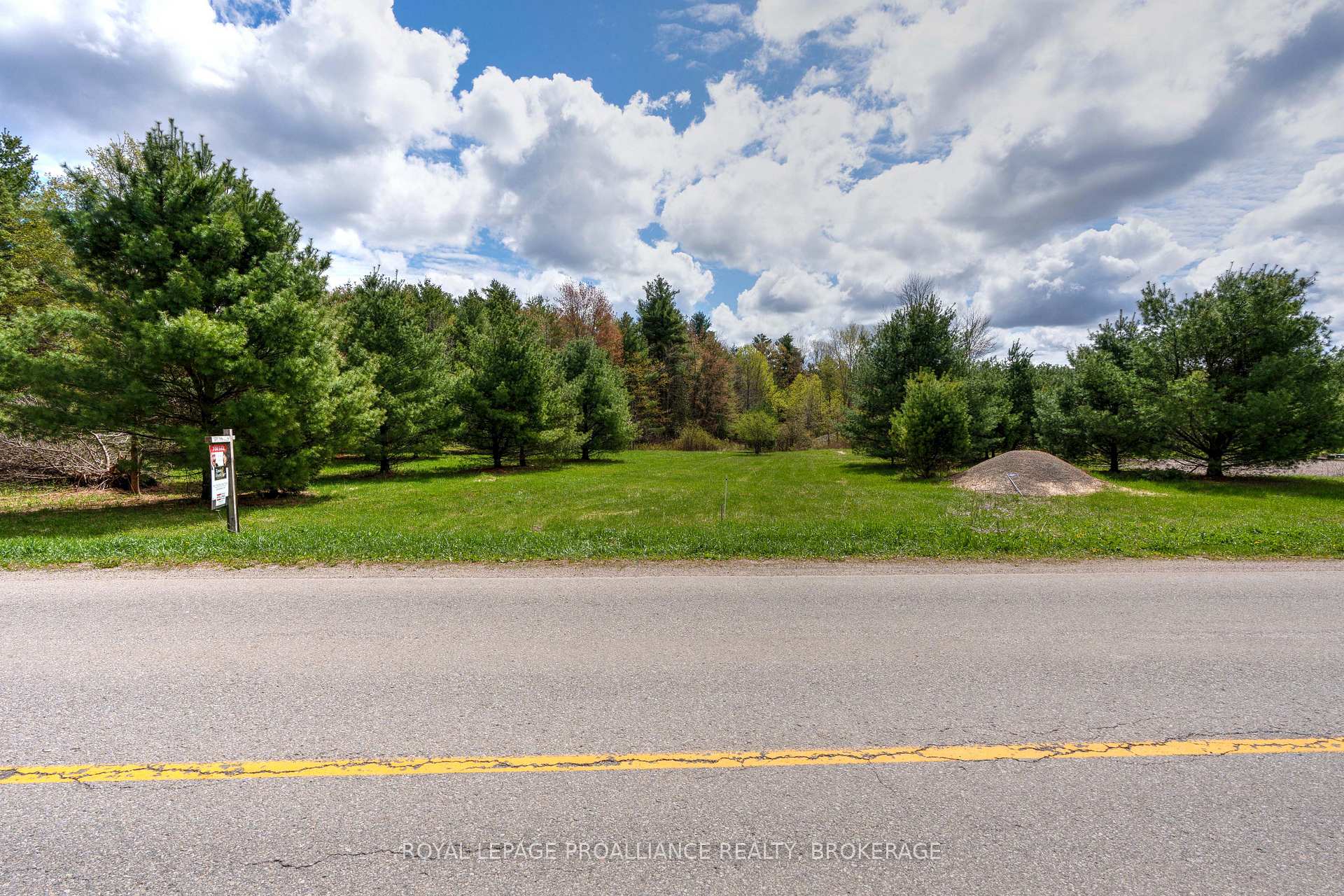 Photo 11 of 161 Temperance Lake Road, Athens, R of Yonge & Escott Twp — HOMEH