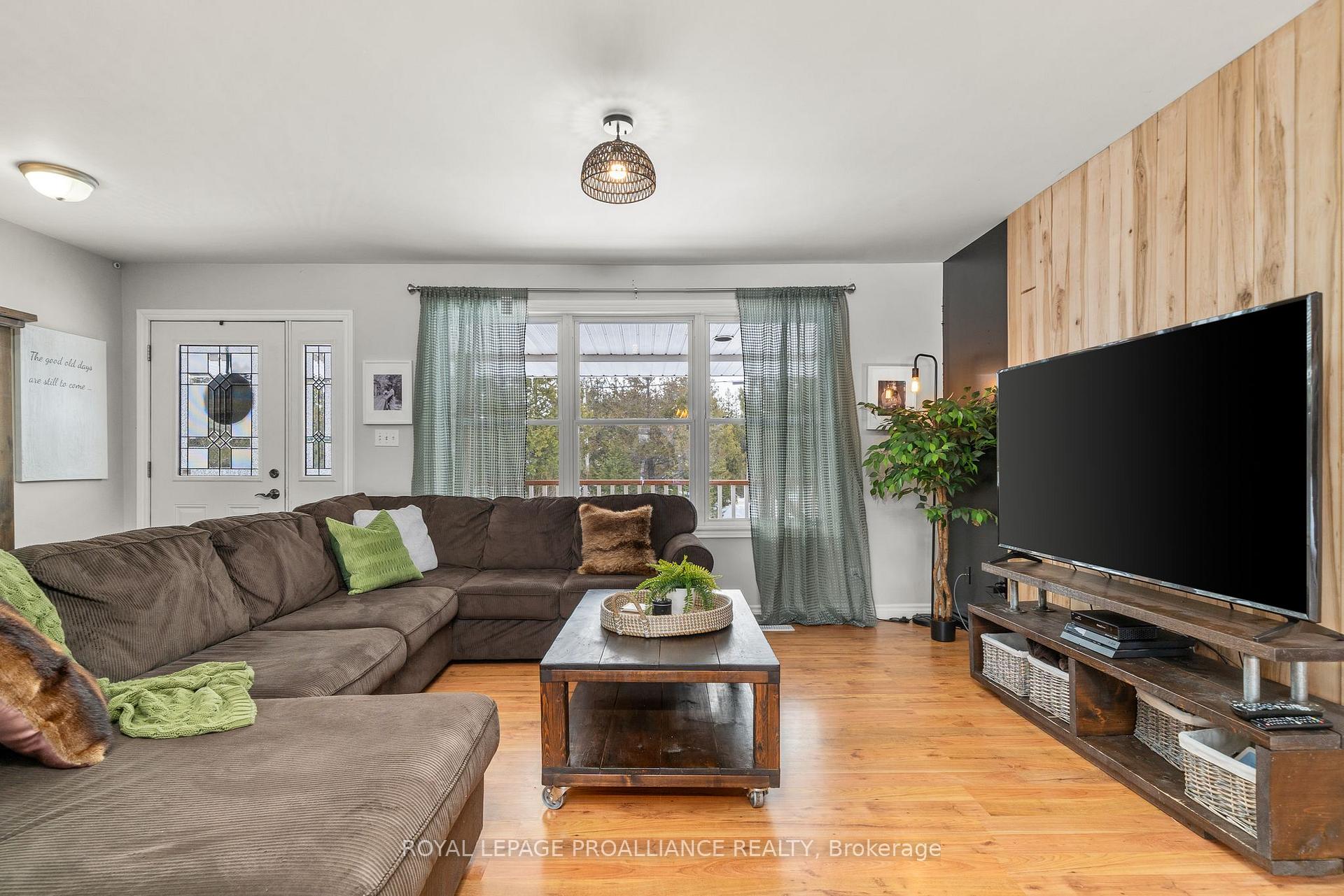 Photo 9 of 3173 Harmony Road, Tyendinaga, Tyendinaga Township — HOMEH