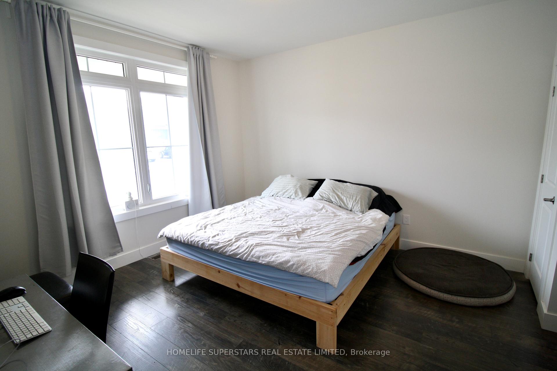 Photo 8 of 157 Yellow Birch Crescent, Blue Mountains — HOMEH