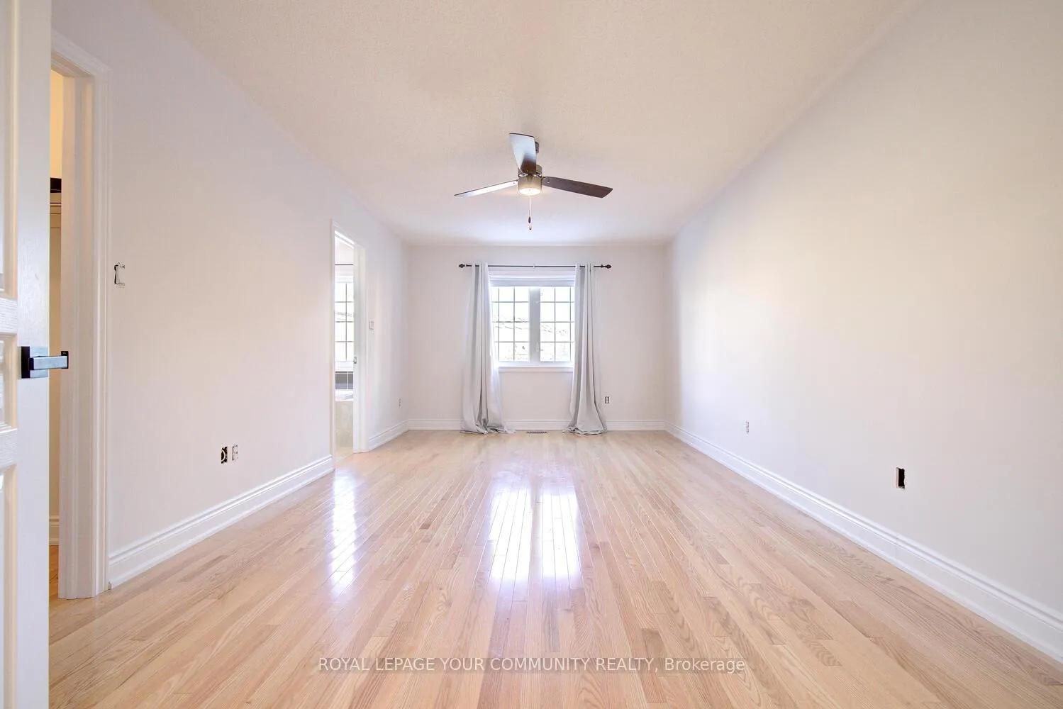 Photo 20 of 110 Chayna Crescent, Vaughan, Patterson — HOMEH
