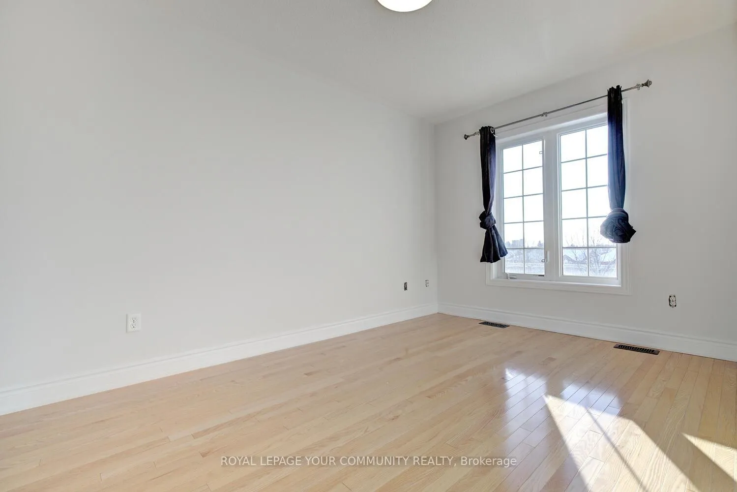 Photo 29 of 110 Chayna Crescent, Vaughan, Patterson — HOMEH