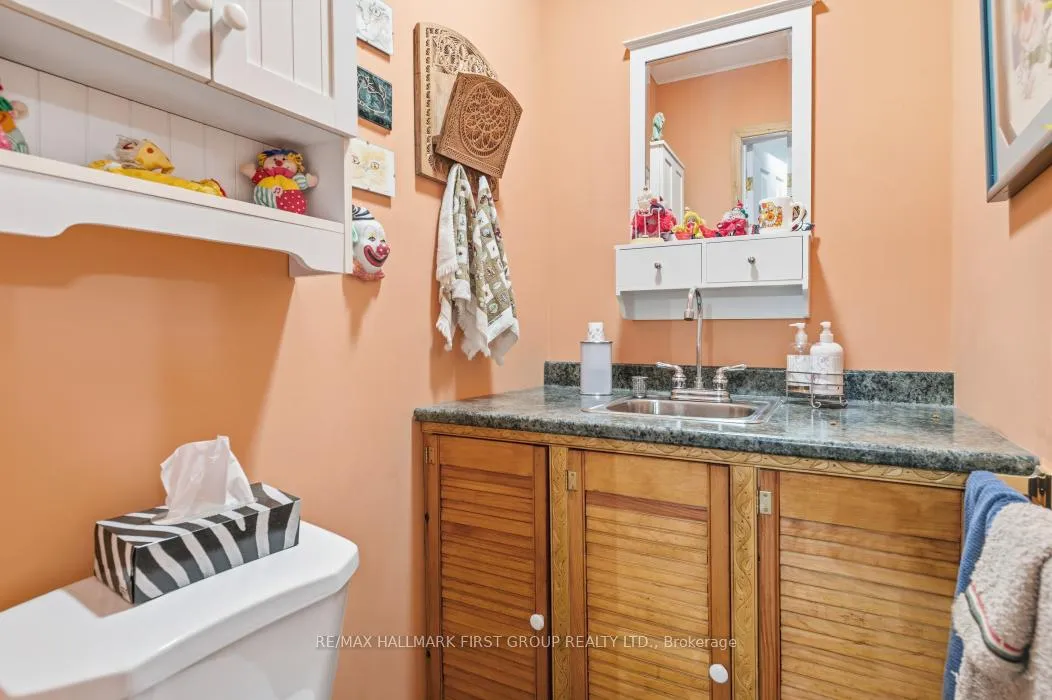 Photo 23 of 74 Cottage Lane, Tweed, Elzevir (Twp) — HOMEH