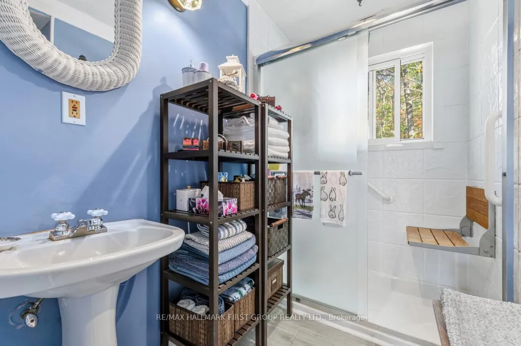 Photo 33 of 74 Cottage Lane, Tweed, Elzevir (Twp) — HOMEH