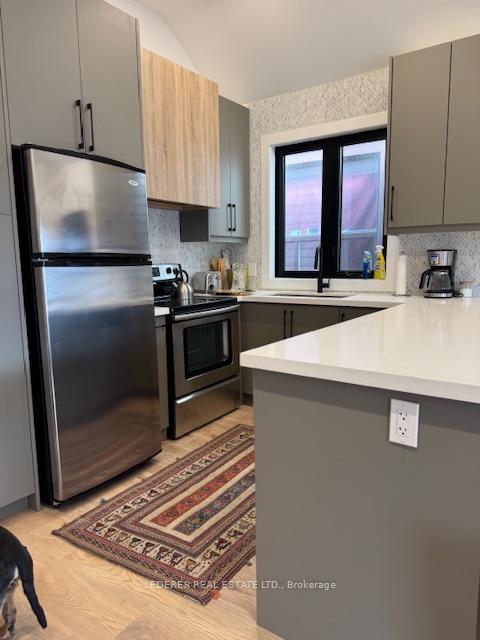 Photo 9 of Unit Upper, 188 Rosethorn Avenue, Toronto, Keelesdale-Eglinton West — HOMEH