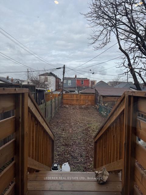 Photo 13 of Unit Upper, 188 Rosethorn Avenue, Toronto, Keelesdale-Eglinton West — HOMEH