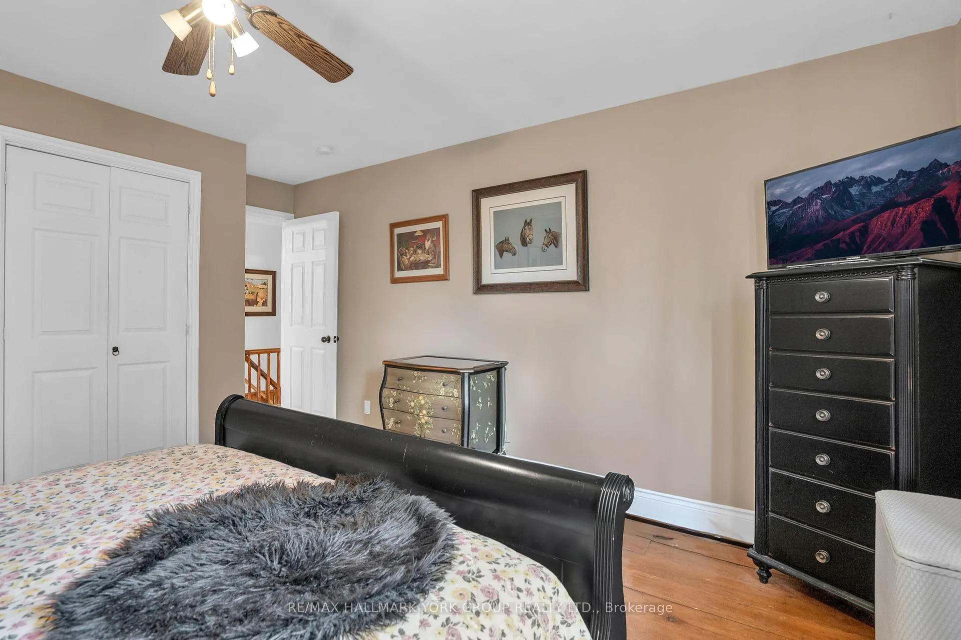 Photo 22 of 22 Marksbury Court, Aurora, Aurora Heights — HOMEH