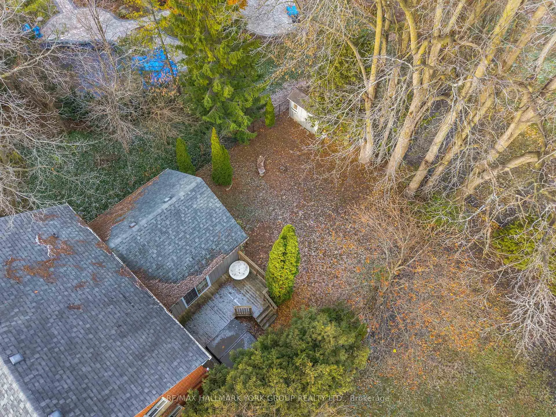 Photo 31 of 22 Marksbury Court, Aurora, Aurora Heights — HOMEH