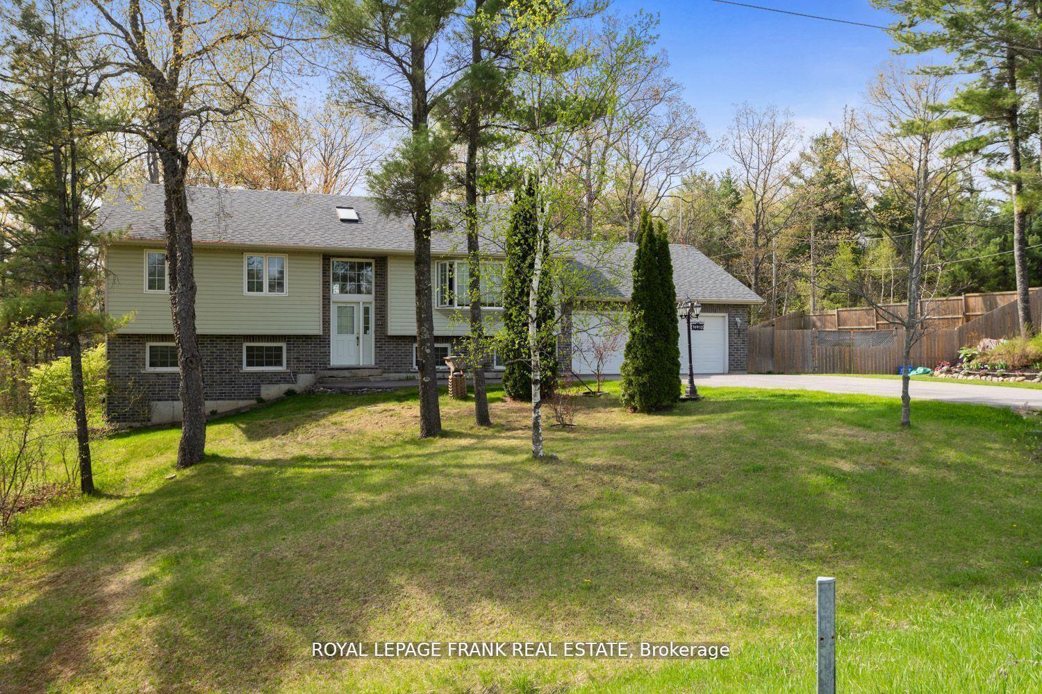Front of 10913 County 9 Road