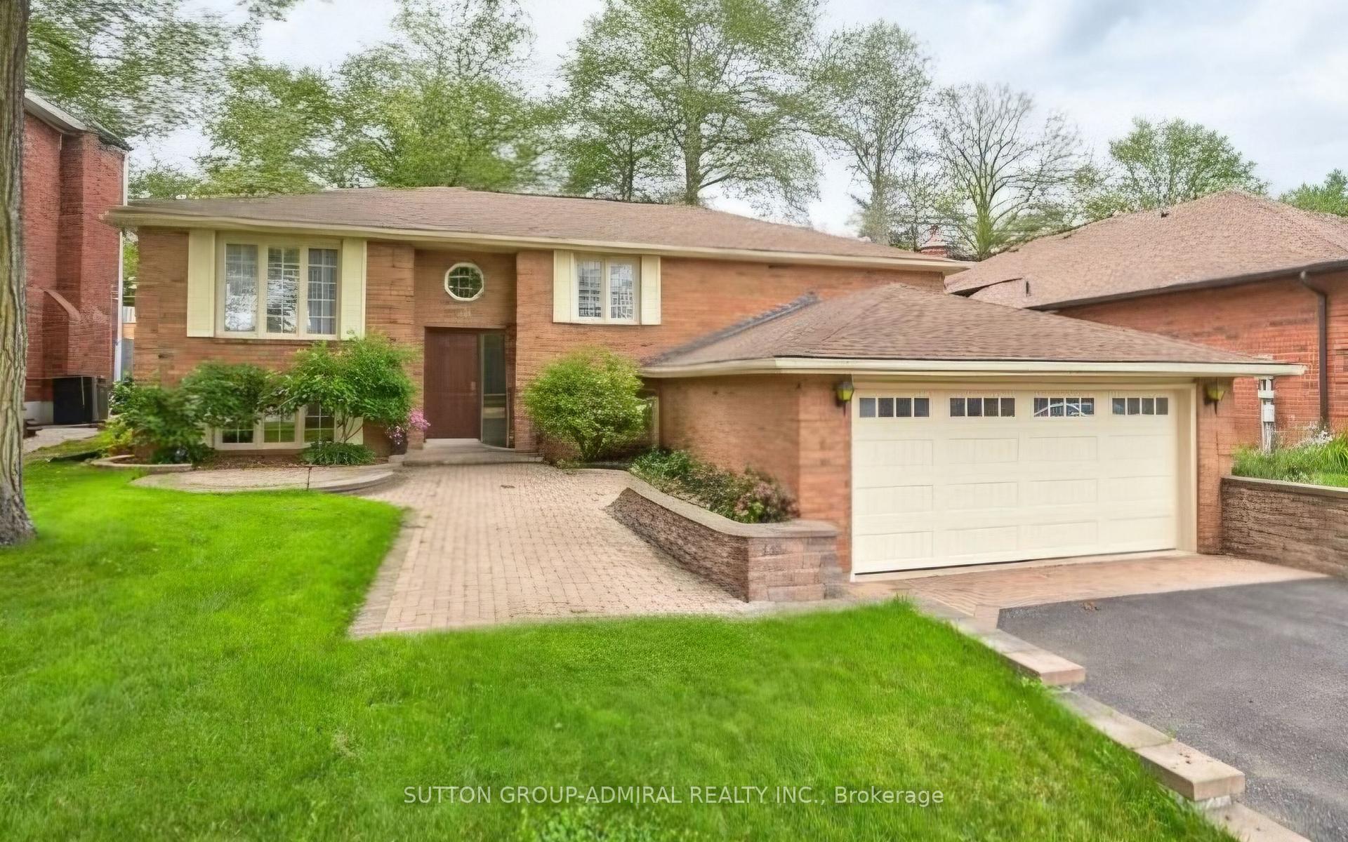 Photo 1 of 16 Gibbon Drive, Barrie, Letitia Heights — HOMEH