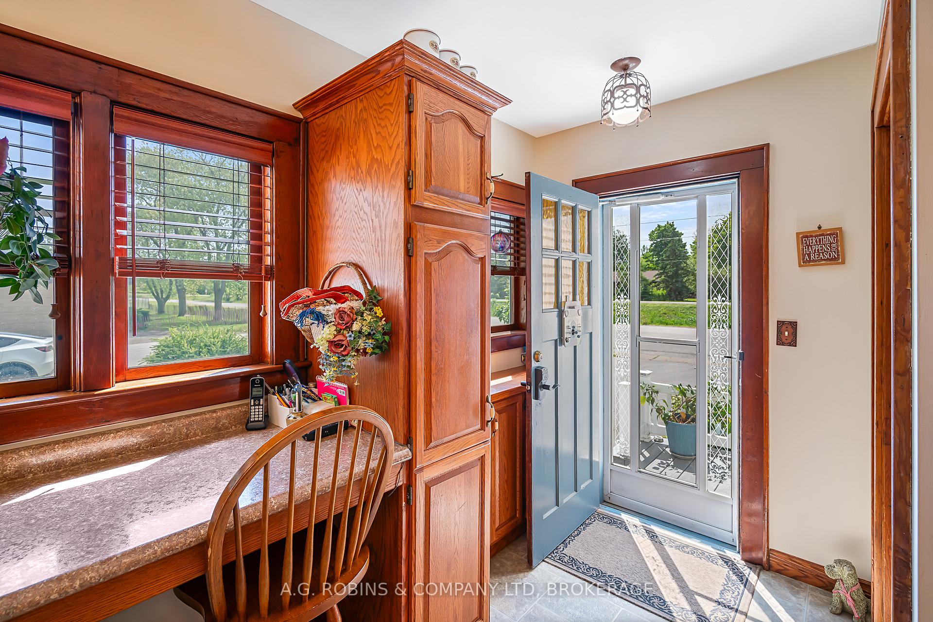 Photo 13 of 41944 Clarendon Street, Wainfleet, Marshville/Winger — HOMEH