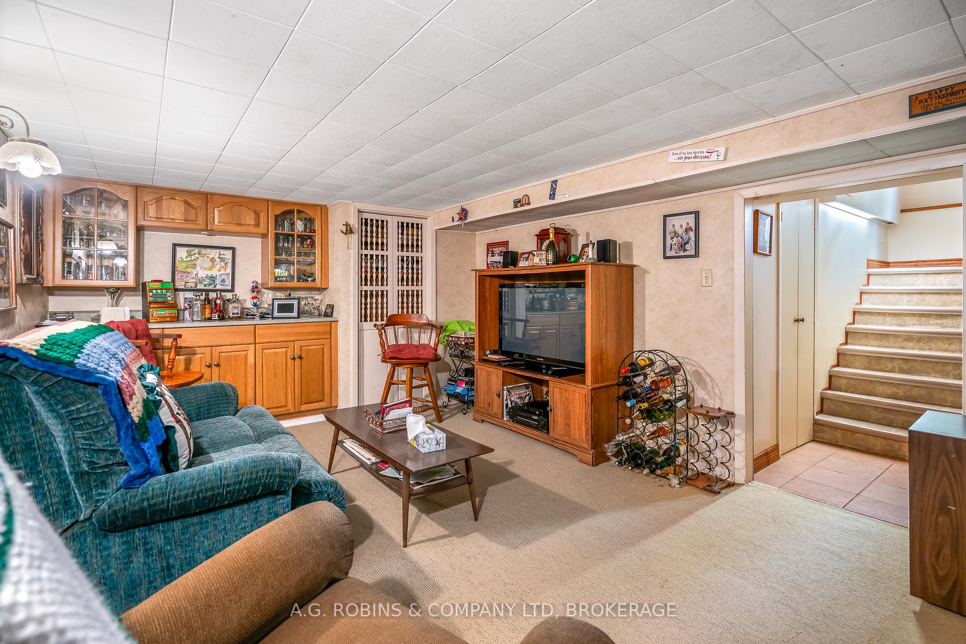 Photo 34 of 41944 Clarendon Street, Wainfleet, Marshville/Winger — HOMEH