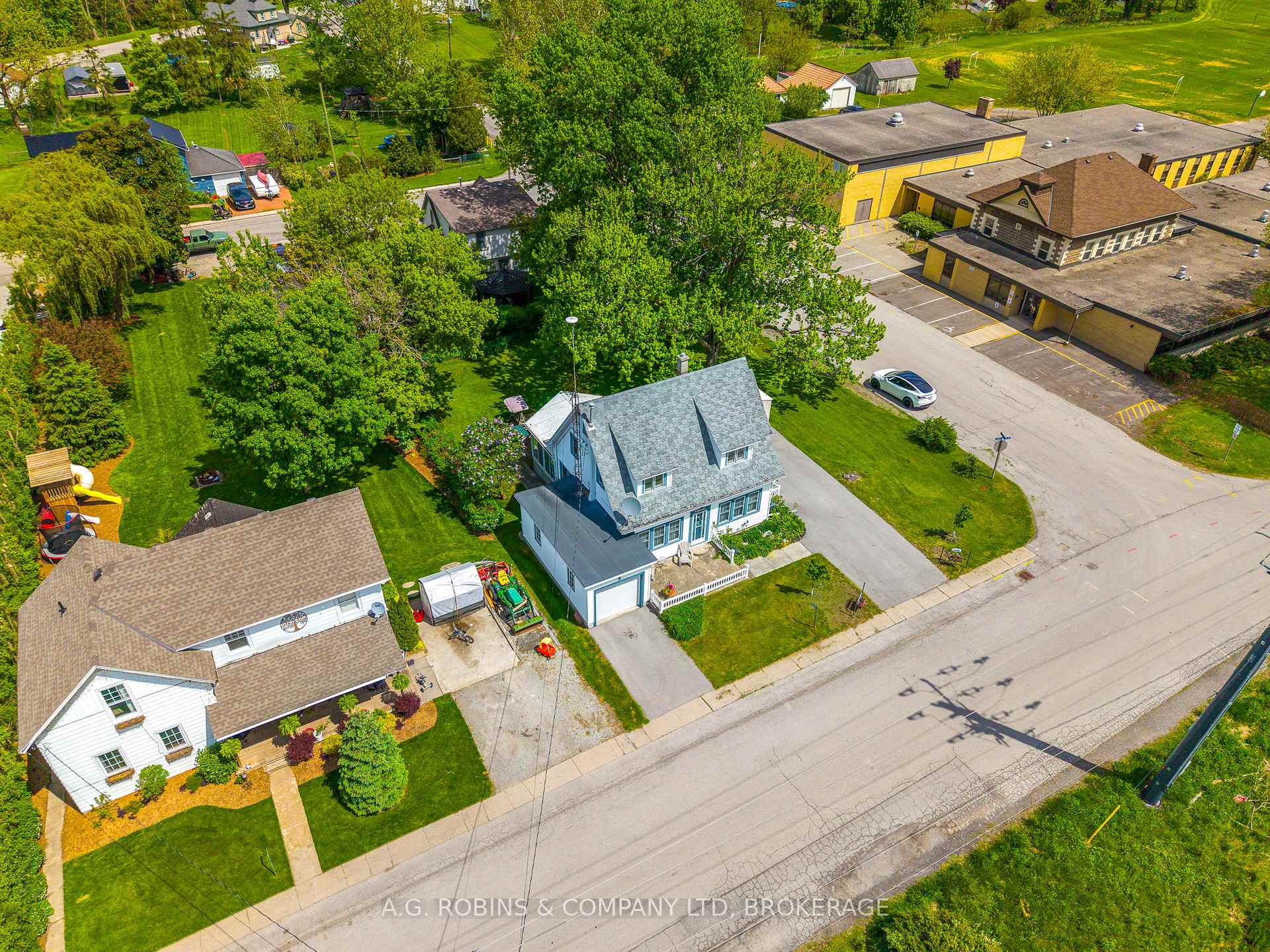 Photo 39 of 41944 Clarendon Street, Wainfleet, Marshville/Winger — HOMEH
