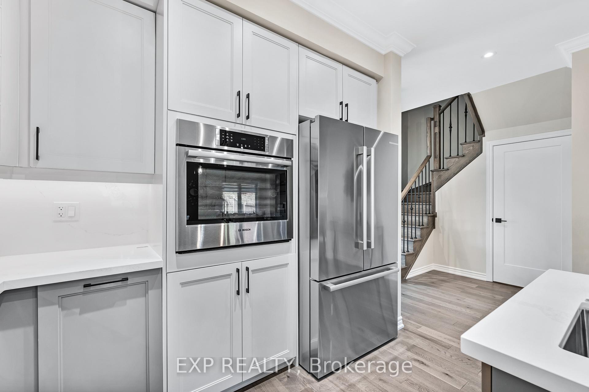 Photo 12 of 9 Gord Matthews Way, Uxbridge — HOMEH