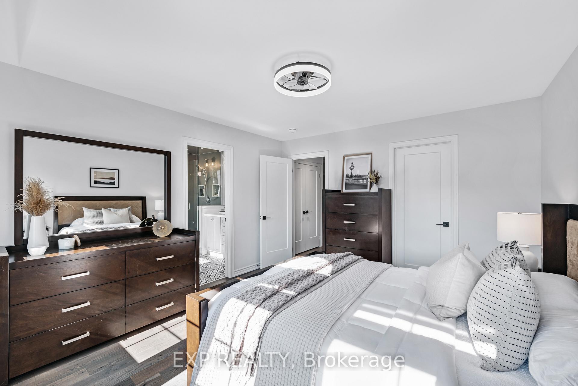 Photo 23 of 9 Gord Matthews Way, Uxbridge — HOMEH