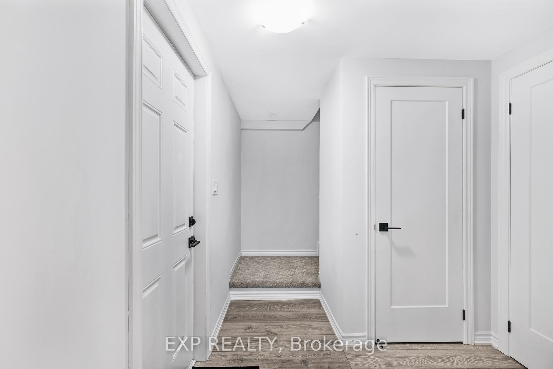 Photo 34 of 9 Gord Matthews Way, Uxbridge — HOMEH